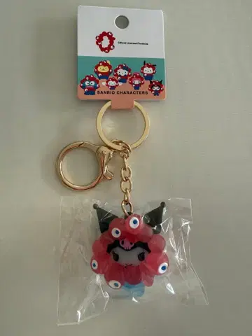 [ 쿠로미 ] 미야쿠미야쿠 산리오 클리어 키링