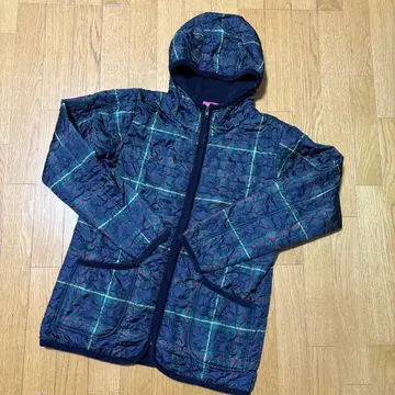 디즈니 리조트 미키 모티브 퀼팅 후드 부착 아우터