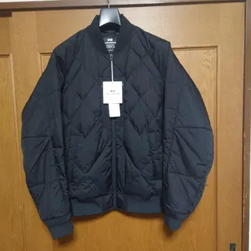 유니클로 & 화이트 마운티니어링 리사이클 하이브리드 다운 L black