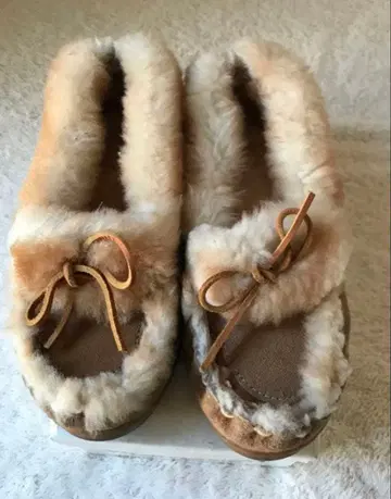 MINNETONKA 모카신 6사이즈