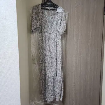 ingni 꽃무늬 원피스