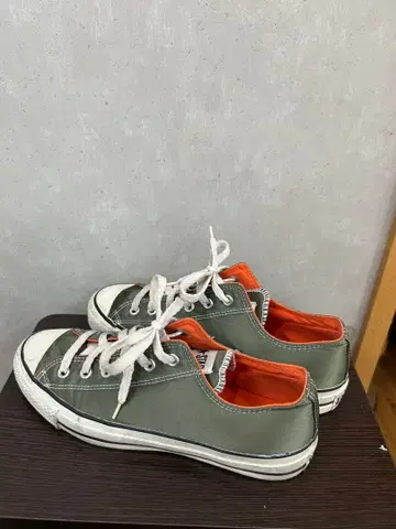 CONVERSE ALL STAR 올리브 그린 스니커즈