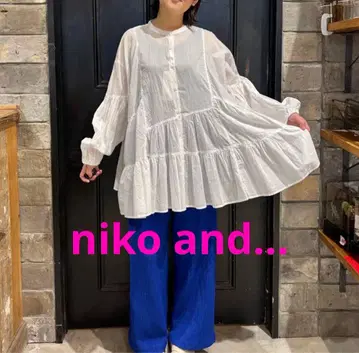 niko and - 프리미엄 론 티어드 블라우스