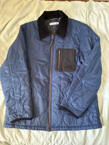 JWANDERSON 유니클로 네이비 퀼팅 자켓 남성용 사이즈 L