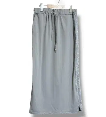 미사용 새상품 라디에이트 야마다야 라인 롱 스커트 그레이 허리밴딩