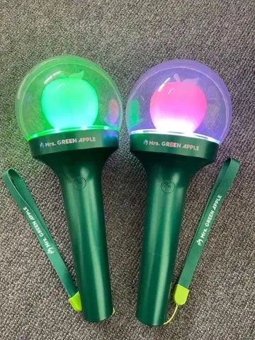 Mrs. GREEN APPLE 공식 응원봉 2개