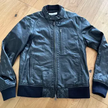 HARE 블랙 가죽 자켓 S 사이즈