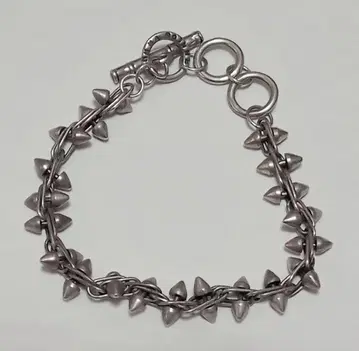 BRU NA BOINNE 가시 함정 브레스 브루나보인