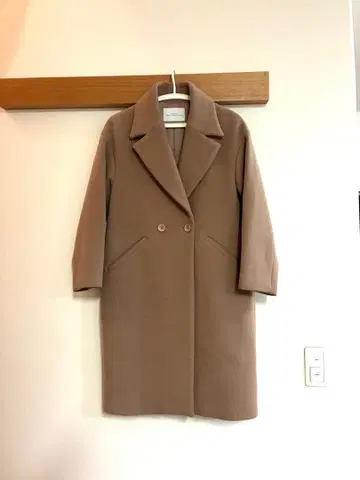 그린 레이블 릴랙싱 핑크 베이지 체스터 코트 36 사이즈