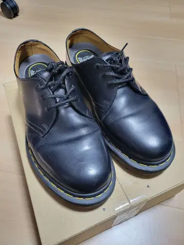 닥터마틴 1461 3홀 27.0cm 블랙