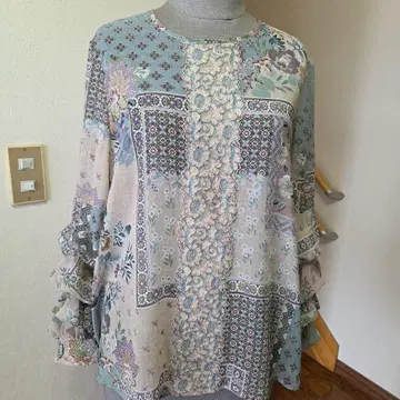 임포트 로사 블라우스