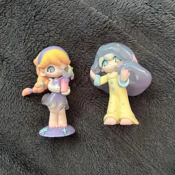 여아 피규어 2체 세트