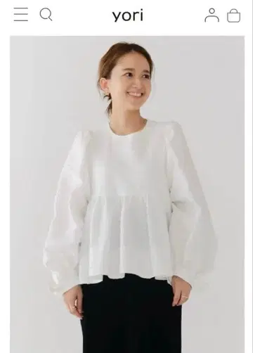 [ 미사용 새상품 ] yori 2025AW 스노우 자카드 개더 블라우스
