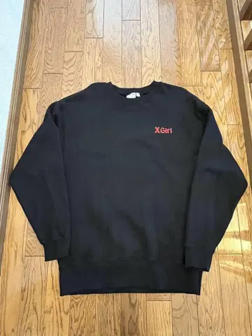 엑스걸 HEART CREW NECK SWEAT TOP