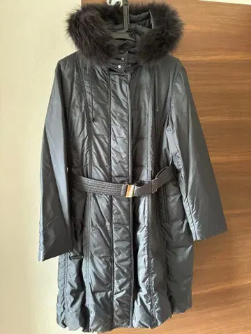 다커 포함 마마 코트