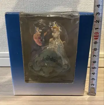 디즈니 신데렐라 브레이션 라이츠 오브 로맨스