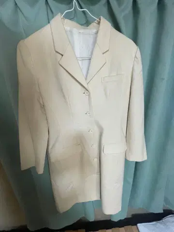 아이보리 3/4 소매 자켓 9AR