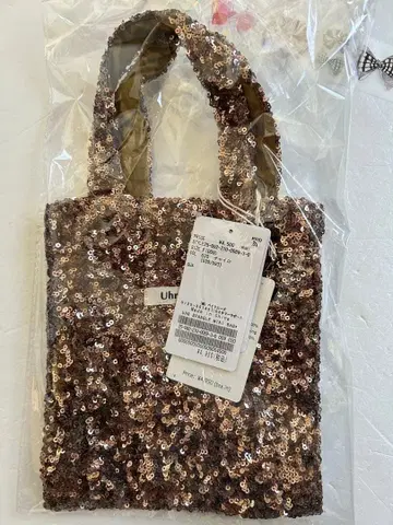Uhr/우아 별주 SPANGLE MINI BAG 브라운