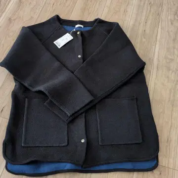 URBAN RESEARCH 차콜 그레이 니트 가디건