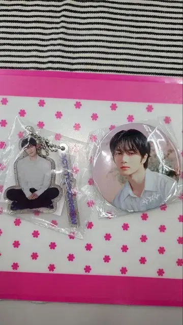 txt act:tomorrow 캡슐 토이 범규 캔뱃지 키링