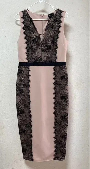 핑크 계열 원피스