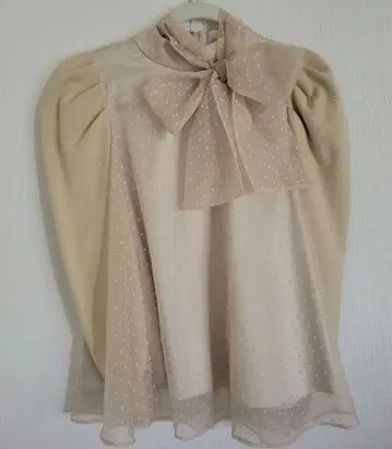 셀포드 도트 플로키 플레어 블라우스 M