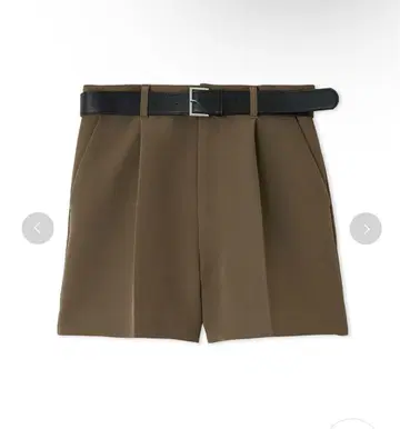 LILY BROWN 벨트 하이웨스트 숏팬츠