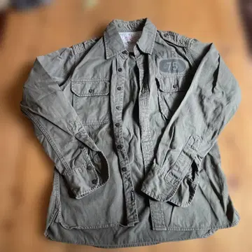 AVIREX 아비렉스 긴팔 셔츠 자켓 M 사이즈 카키