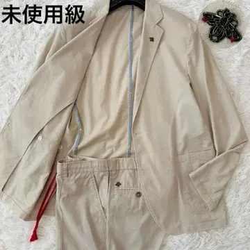 현행 린넨 지 스테이지 트래블 수트 꽃무늬 부토니에르 벌 베이지