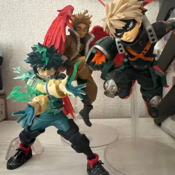 히로아카 미도리야 이즈쿠 바쿠고 카츠키 호크스 3체 피규어 세트