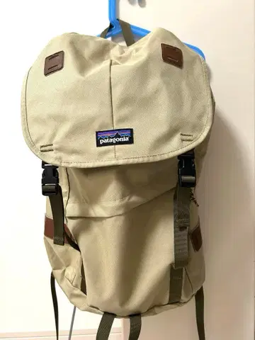 patagonia 백팩 26L 베이지