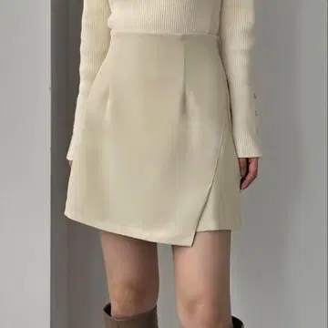 이너 팬츠 부착 랩 스타일 미니 스커트