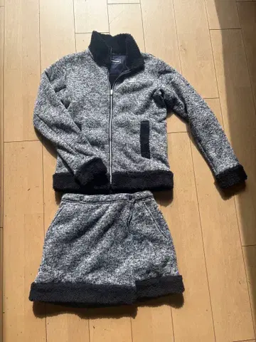 테니스웨어 플리스 자켓 & 숏팬츠 셋업