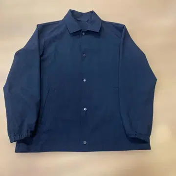 글로벌 워크 얇은 소재의 아우터 블랙