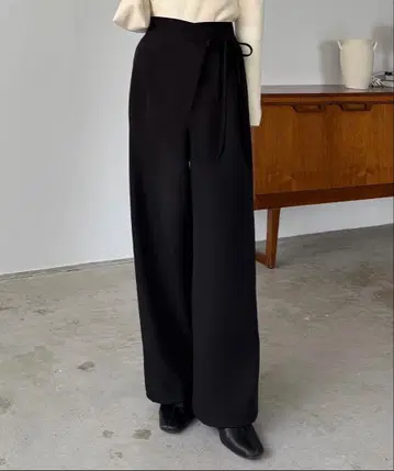 리본 슬랙스 팬츠