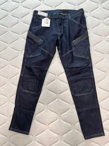 [ 미사용 새상품 ] TS 디자인 카고 팬츠 (슬림)