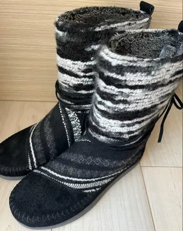 TOMS 부츠