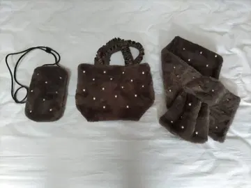 브라운 퍼 숄더백