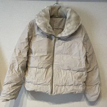 베이지 다운 자켓 M 사이즈