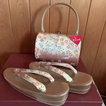 성인식 결혼식 입학식 [ 새상품 ] 벚꽃 패턴 샴페인 골드 조리 및 백