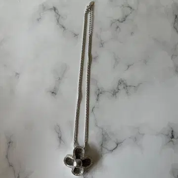 벨기에제 빈티지 꽃 모양 목걸이 펄 장식