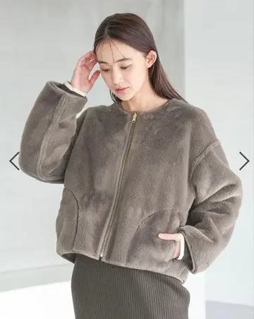 글로벌 워크 리버서블 페이크 무스탕 블루종 새상품급