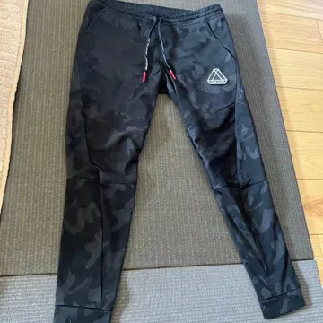 카모플라쥬 블랙 조거 팬츠