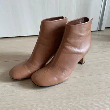 JANE SMITH 브라운 가죽 숏부츠