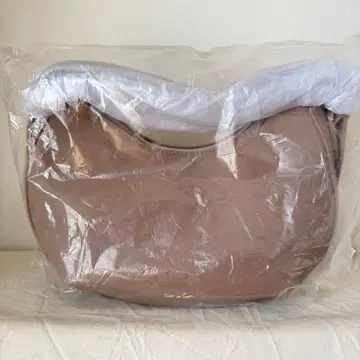 새상품 tal.by yumi 시마무라 하프문 백 모카 브라운 베이지