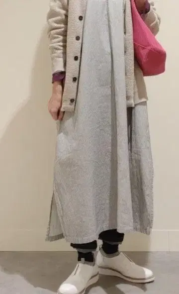 플랜테이션 스니커즈와 발가락이 트인 가을 겨울용 슬립온 2점 일괄