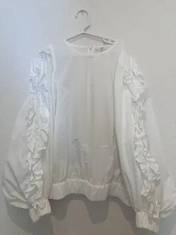 yori 프릴 달린 긴팔 상의 36