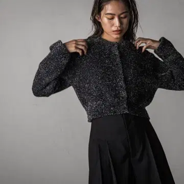 메이슨 그레이 라메 페더 숏 가디건 블랙