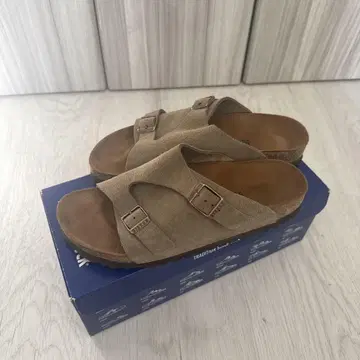 Birkenstock 샌들 사이즈 39 베이지
