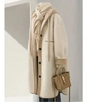 베이지 후드 부착 롱 코트 XXL